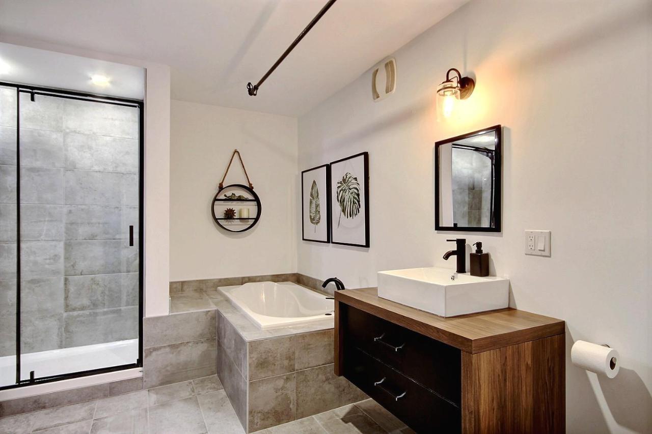 Le Gentleman // Downtown Spacious Condo Ciudad de Quebec Exterior foto